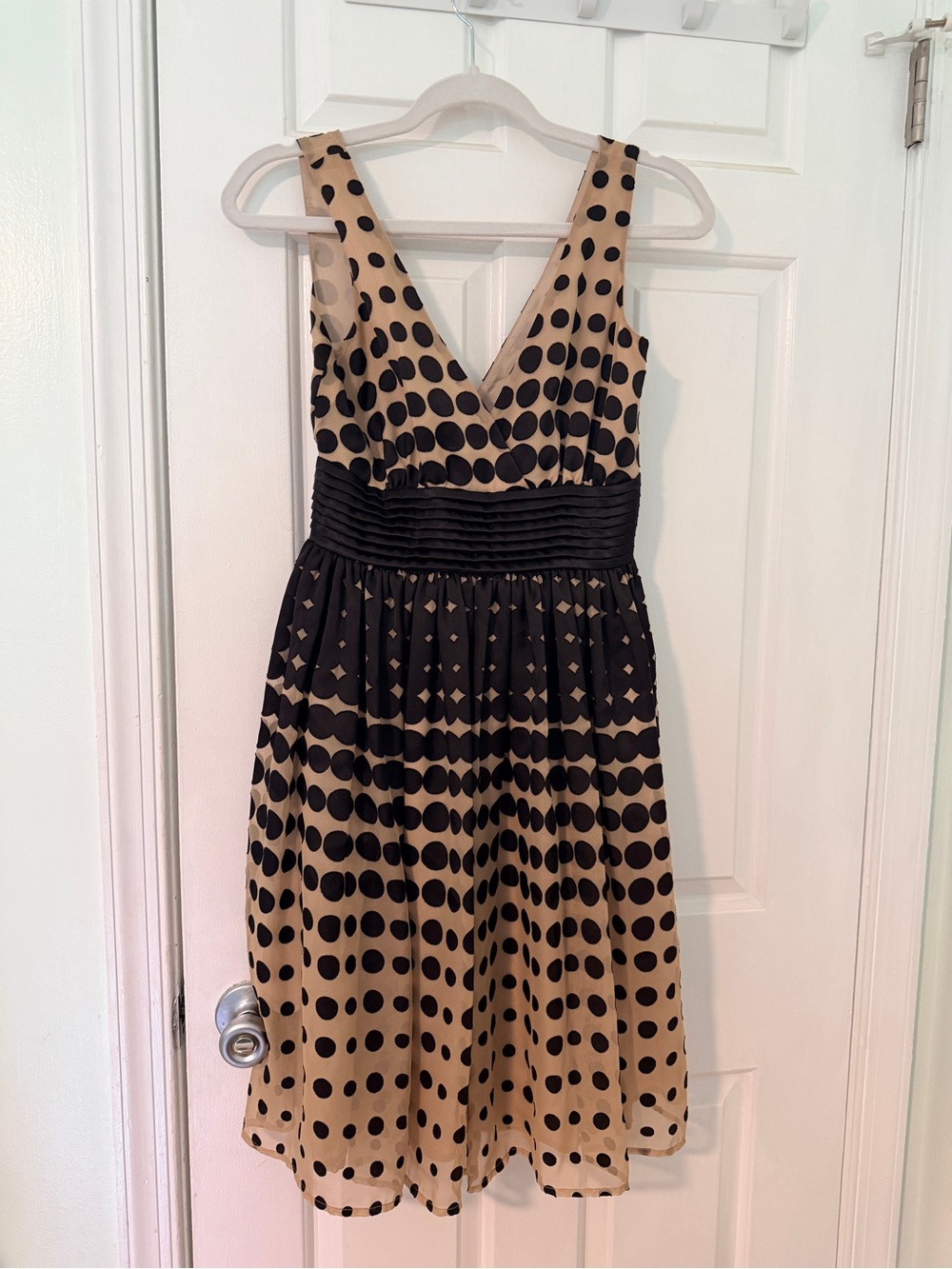 Burlapp Black Tan Polka Dot Circle Print Pleated Waist Midi Dress Size 0